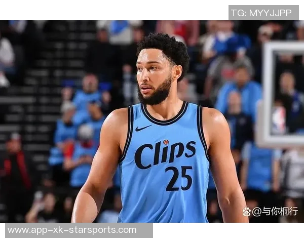 西蒙斯强调高强度防守是绿军标准努力融入球队防守体系