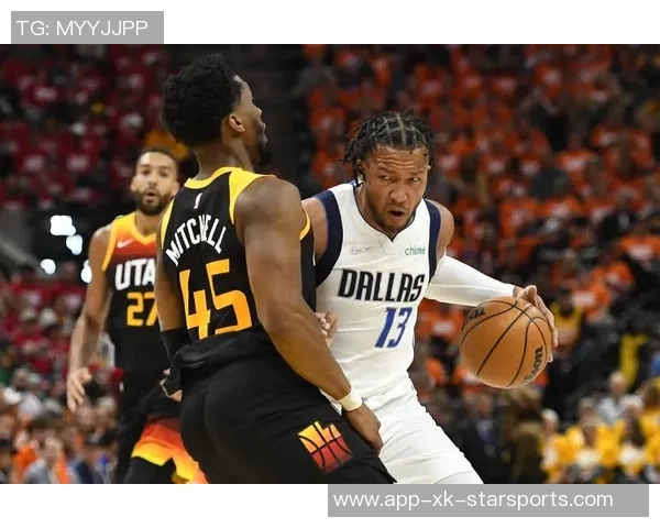 小卡季前赛表现出色砍下35分与队友重聚感到非常开心 小卡季前赛表现出色砍下35分与队友重聚感到非常开心