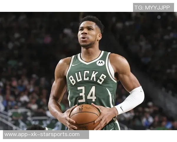 雄鹿全力以赴挽留字母哥展现真诚决心能否成功引发关注 雄鹿全力以赴挽留字母哥展现真诚决心能否成功引发关注