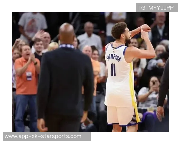 寒冰射手表现低迷小迈克尔波特23投仅7中三分球惨淡17分17板难救球队