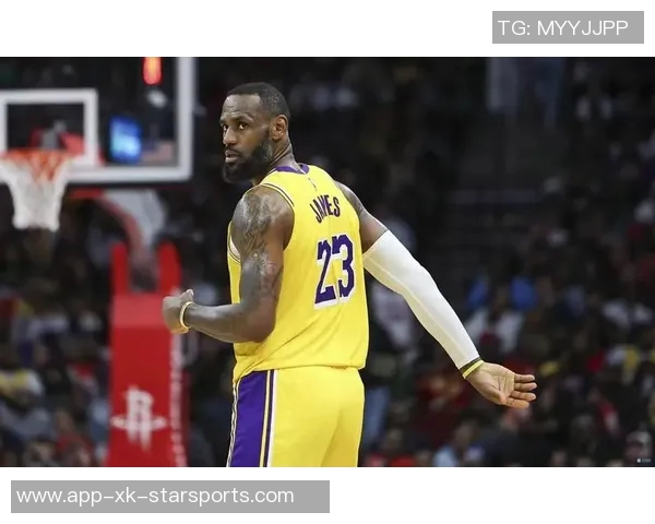 雷迪克谈詹姆斯复出计划强调赛程因素与身体状态的重要性